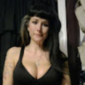 Meet your Posher, Whitney